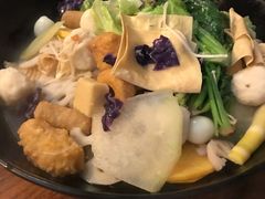 -万记麻辣烫国展总店
