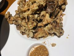 酥炸小姬菇-95号酱骨·一块豆腐(展春园西路店)