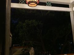 -壹零贰小馆(桂城石啃店)