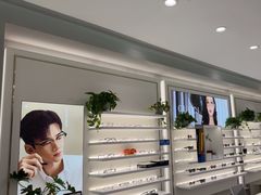 -镜客眼镜(浦江欢乐颂店)