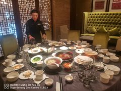 -粤尚腾香居中餐厅(首都机场希尔顿店)