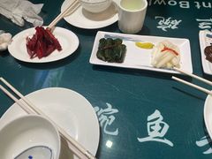-南京金牛湖巨碗鱼头