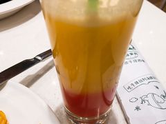 双色果汁-汤姆家的牛排意面披萨(新城市广场店)