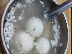 -白翔甜食店