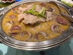 -吴记酱骨炖菜馆(康安路店)