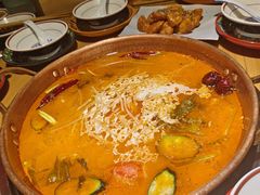 -洱火云南酸菜牛肉火锅(石景山当代商城店)