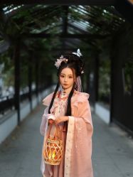 -一揽芳华汉服旗袍体验馆(拙政园店)