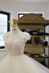 -纯色时光婚纱艺术馆WHITE