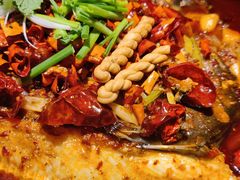 -探鱼·鲜青椒爽麻烤鱼(银泰城店)