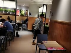 大堂-肯德基(东直门来福士店)