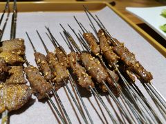 牛小串-一顿烧烤(八经街店)