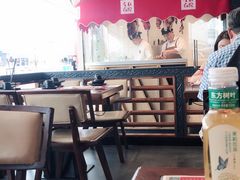 -左庭右院鲜牛肉火锅(金山万达店)