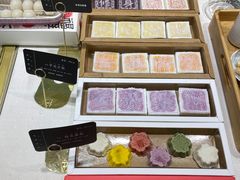 -阮大兴糕团(杭州西湖银泰百货店)