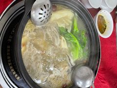 -花苑美食横琴生蚝火锅(拱北粤华路店)