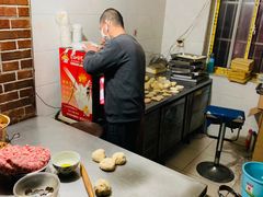 -安工大饼庞家肉饼
