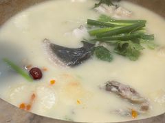 -鲜呦蒸汽石锅鱼(北辰路店)