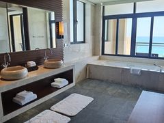 -海南清水湾莱佛士酒店