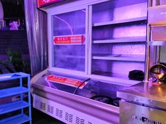 -火影不二碳烤牛肋条自助烤肉店榴莲鳗鱼生蚝(红山店)