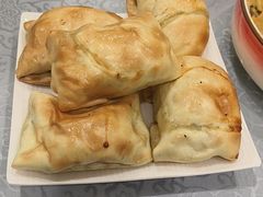 -汗腾格里·风味餐厅(新疆驻京办店)