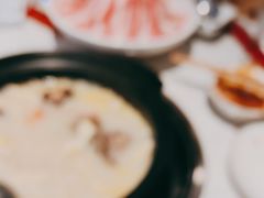 -三人行骨头王火锅(长寿店)