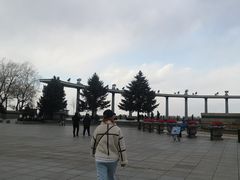 -人民防洪胜利纪念塔