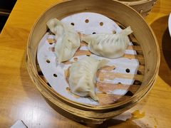 -乐忻皇朝(上海中心大厦店)