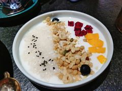 米釀鲜果酸奶-丝路金桃·新疆菜(徐汇店)