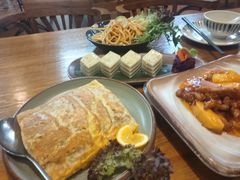 -泰堤坊(淡水体育馆店)