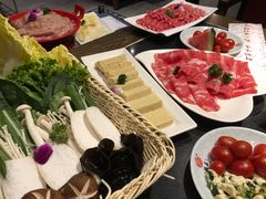 -重庆德庄火锅(体育中心店)