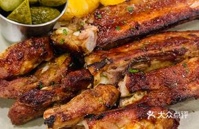 Aromatic Black Pork Ribs