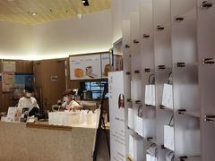 -银座仁志川·生吐司专门店(香港广场店)