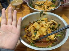 -刘二店正宗裤带面(围墙巷店)