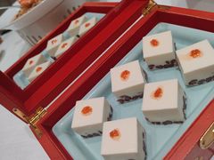 -品海楼·大连海胆锅贴馆(东港店)