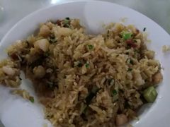 -新大咀港式茶餐厅(宝山万达店)