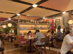 -芭莉与彩虹西餐厅(成都合生汇店)