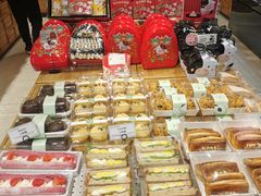 零售区-仟吉·ART FARM主题店(菱角湖万达店)