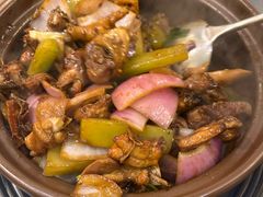 -胡须佬鸡煲四季火锅店(石厦西村直营店)