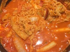 -三清洞摩西韩式年糕火锅(威高广场店)