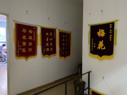 -苗医生专业祛痘·皮肤管理