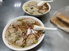 -巧手馄饨(箍桶巷店)