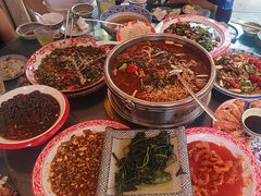 -牟记江湖重庆地标特色菜鱼蛋海鲜羊蝎子(巴南区黑金冠十多年好店)