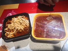 -牛華八婆火锅串串(南中环店)