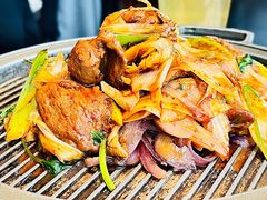 经典葱爆小羔羊肉-悦融·京鲁菜·露台花园(安定门店)