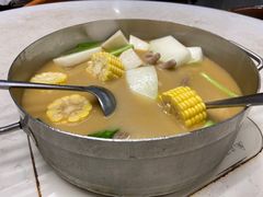 -肥仔文澳门猪骨煲(南京西路店)