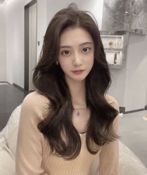 -丝语萱形象