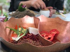-墨居上隐·院子里火锅(峨眉店)