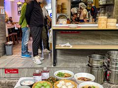 -李与白包子铺(桐梓林店)