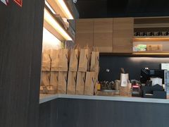 -瑞幸咖啡(石榴中心店)