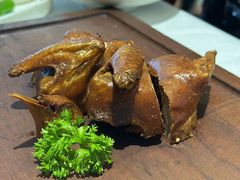 脆皮乳鸽-粤域茶餐厅