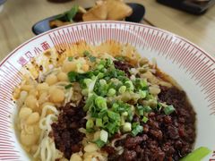 豌豆杂酱面-遇见小面(白云机场T2安检外店)